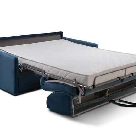 Spacious 4p Madeleine Department Stores